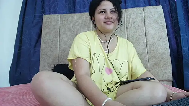 Snapshot of Baby_dirt chatting on February 19, 2026, 3:08 pm Baby dirt online show from February 19, 2026, 3:08 pm