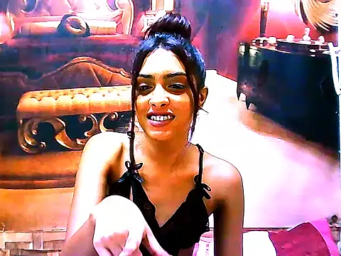 Snapshot of IndianPretty14u2Luv chatting on February 1, 2026, 7:18 am IndianPretty14u2Luv online show from February 1, 2026, 7:18 am