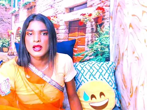 Snapshot of spicybarbie chatting on February 15, 2026, 5:09 pm spicybarbie online show from February 15, 2026, 5:09 pm