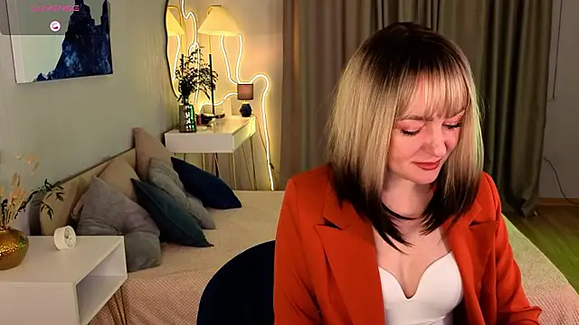 Snapshot of Oliiviaa_ chatting on February 27, 2026, 8:14 am Oliiviaa online show from February 27, 2026, 8:14 am