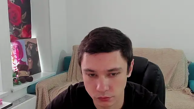 Snapshot of Alexmansuper chatting on February 19, 2026, 12:56 pm Alexmansuper online show from February 19, 2026, 12:56 pm