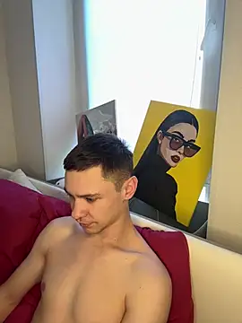 Snapshot of Alexmansuper chatting on March 1, 2026, 12:18 pm Alexmansuper online show from March 1, 2026, 12:18 pm