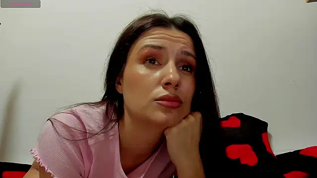 Adeline Reilly online show from March 4, 2026, 2:17 am