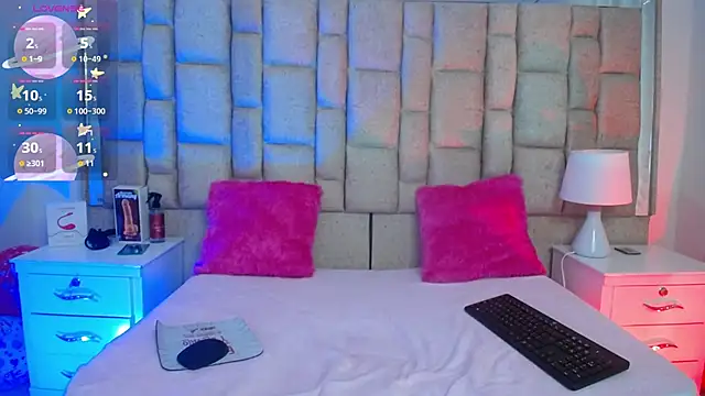 Bella Haimi online show from February 28, 2026, 3:51 am