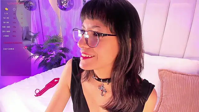 ViolettaColinss online show from February 27, 2026, 11:54 am