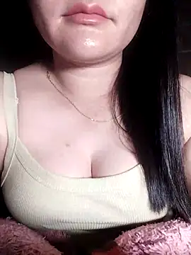 Snapshot of Reina_Fcup01 chatting on February 24, 2026, 8:51 pm Reina Fcup01 online show from February 24, 2026, 8:51 pm