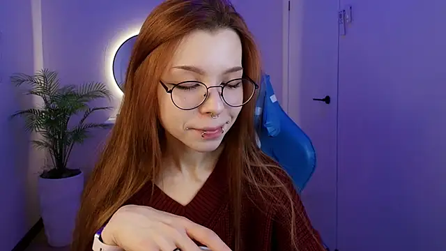 PinkAn8el online show from February 10, 2026, 2:26 am