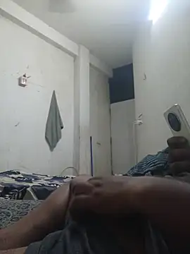 Snapshot of GTX-8194 chatting on February 26, 2026, 4:39 pm GTX-8194 online show from February 26, 2026, 4:39 pm