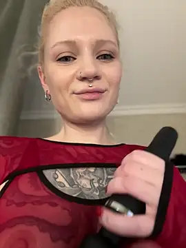 Snapshot of BlondeDoll_ chatting on February 8, 2026, 5:11 am BlondeDoll online show from February 8, 2026, 5:11 am