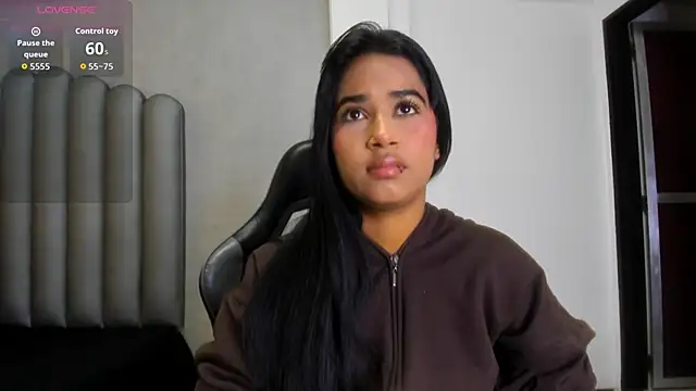 Snapshot of Shirleytaylor- chatting on February 19, 2026, 11:50 am Shirleytaylor- online show from February 19, 2026, 11:50 am