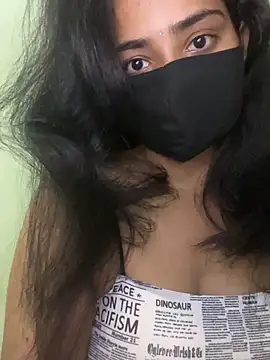 Snapshot of harshali_2012 chatting on February 18, 2026, 7:59 am harshali 2012 online show from February 18, 2026, 7:59 am