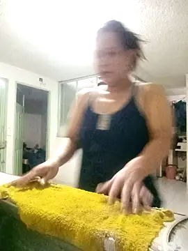 Snapshot of Camil4_milf_1 chatting on February 24, 2026, 5:00 pm Camil4 milf 1 online show from February 24, 2026, 5:00 pm