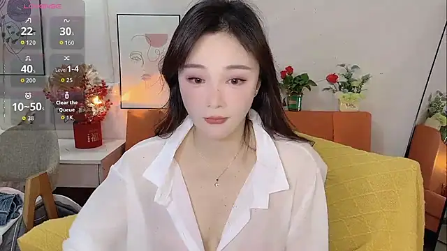 Snapshot of Lisa-295188 chatting on February 10, 2026, 7:12 am Lisa-295188 online show from February 10, 2026, 7:12 am