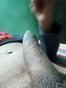 Snapshot of ItsBull88 chatting on February 19, 2026, 7:32 pm ItsBull88 online show from February 19, 2026, 7:32 pm