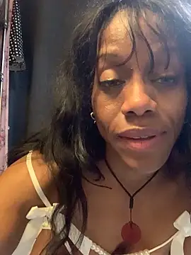 Snapshot of NatalieGainer_goodies chatting on February 24, 2026, 6:33 am NatalieGainer goodies online show from February 24, 2026, 6:33 am