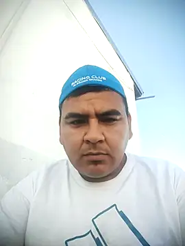 Snapshot of Sergiowooo chatting on February 14, 2026, 9:00 pm Sergiowooo online show from February 14, 2026, 9:00 pm