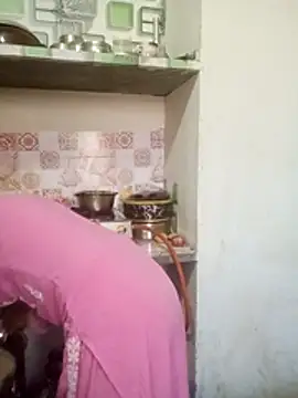 khushi rawat online show from February 4, 2026, 2:50 am