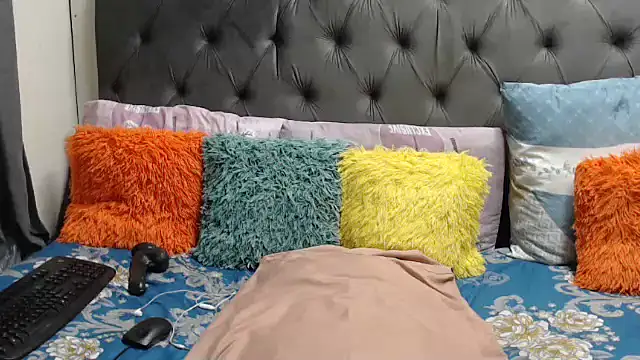 Snapshot of DickDivaXX chatting on February 20, 2026, 6:26 am DickDivaXX online show from February 20, 2026, 6:26 am