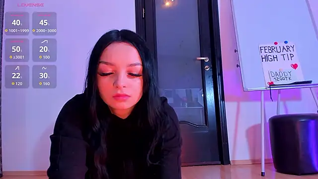 Snapshot of Peanaughty chatting on February 25, 2026, 8:13 am Peanaughty online show from February 25, 2026, 8:13 am