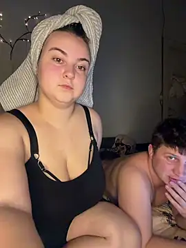 Snapshot of AlyaX_X chatting on January 31, 2026, 9:46 pm AlyaX X online show from January 31, 2026, 9:46 pm