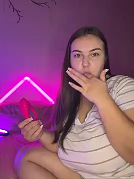 Snapshot of AlyaX_X chatting on February 12, 2026, 3:29 pm AlyaX X online show from February 12, 2026, 3:29 pm