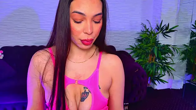 Snapshot of MollyDolley chatting on February 21, 2026, 8:10 pm MollyDolley online show from February 21, 2026, 8:10 pm