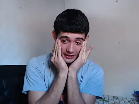 Snapshot of jhayko22 chatting on February 9, 2026, 6:01 pm jhayko22 online show from February 9, 2026, 6:01 pm