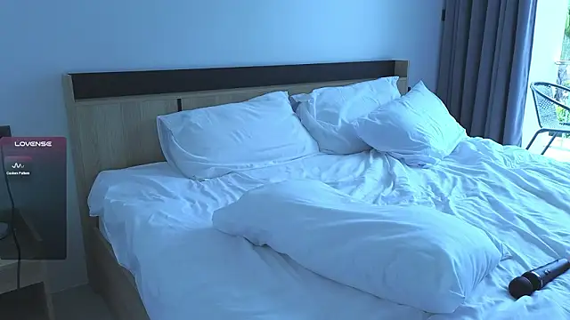 pink flow0 online show from February 7, 2026, 5:00 am