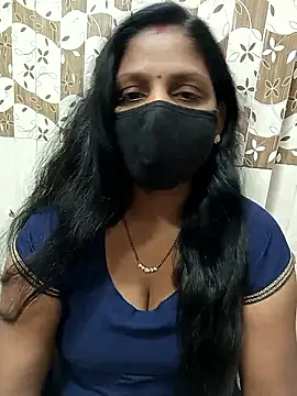 Snapshot of Parul-009 chatting on February 12, 2026, 7:25 am Parul-009 online show from February 12, 2026, 7:25 am