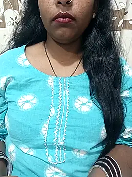 Snapshot of Parul-009 chatting on February 14, 2026, 8:05 pm Parul-009 online show from February 14, 2026, 8:05 pm