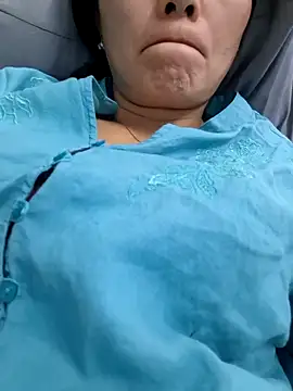 Snapshot of Baby-loveass69 chatting on February 1, 2026, 5:50 am Baby-loveass69 online show from February 1, 2026, 5:50 am