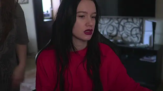 Carolina G0lden online show from February 17, 2026, 8:22 am