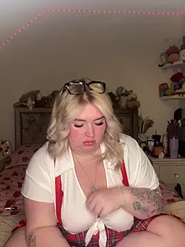 TwoWayT xx online show from February 12, 2026, 11:22 pm