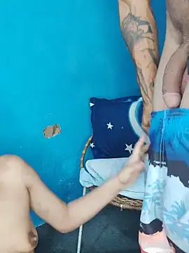 Snapshot of Perla_and_Maikol chatting on February 8, 2026, 7:17 pm Perla and Maikol online show from February 8, 2026, 7:17 pm