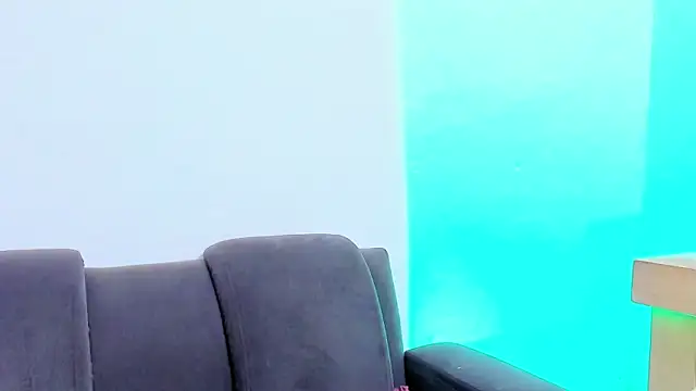 Snapshot of Emely_pregnantt chatting on February 24, 2026, 11:25 pm Emely pregnantt online show from February 24, 2026, 11:25 pm