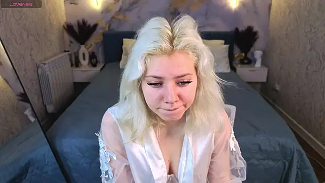 Snapshot of Kate_Krose chatting on March 2, 2026, 1:08 am Kate Krose online show from March 2, 2026, 1:08 am