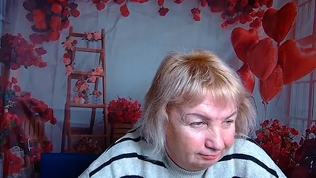 Snapshot of RenataDaster chatting on February 4, 2026, 12:22 pm RenataDaster online show from February 4, 2026, 12:22 pm