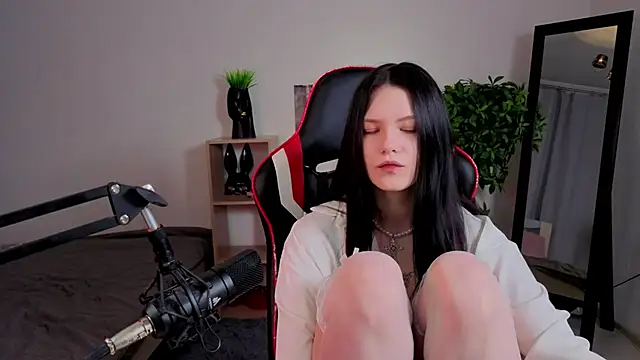 Snapshot of Maria_trend chatting on February 12, 2026, 5:08 pm Maria trend online show from February 12, 2026, 5:08 pm