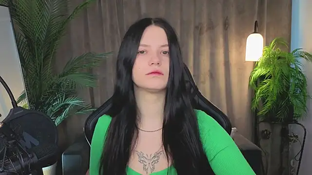 Snapshot of Maria_trend chatting on February 15, 2026, 3:09 pm Maria trend online show from February 15, 2026, 3:09 pm