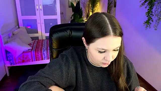 vanessaparadiza online show from February 3, 2026, 3:17 pm