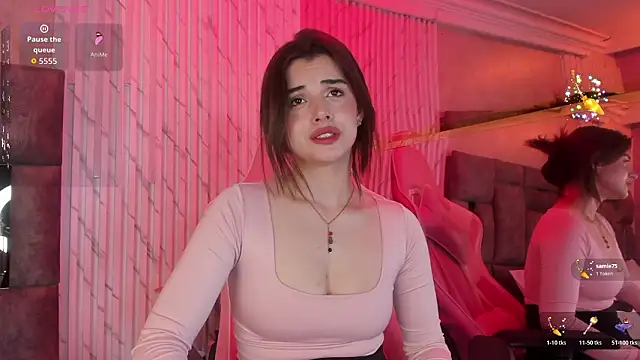 KatyParisi online show from February 1, 2026, 9:13 pm