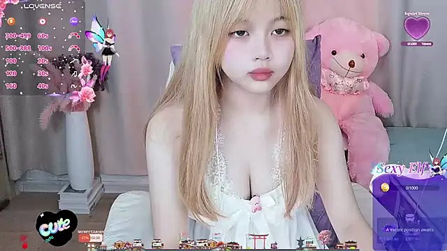 Snapshot of -Anya-666- chatting on February 24, 2026, 8:07 pm -Anya-666- online show from February 24, 2026, 8:07 pm