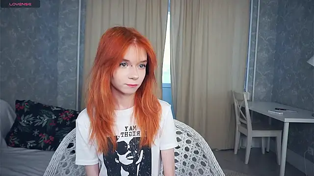 TarynPalek online show from February 5, 2026, 6:29 am