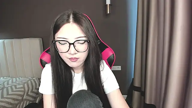 Snapshot of say7maya chatting on February 8, 2026, 5:33 am say7maya online show from February 8, 2026, 5:33 am