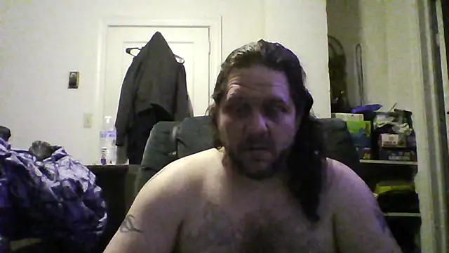 Snapshot of Demon2182 chatting on February 23, 2026, 7:00 pm Demon2182 online show from February 23, 2026, 7:00 pm