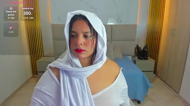 Nasira sultan online show from February 11, 2026, 2:49 am