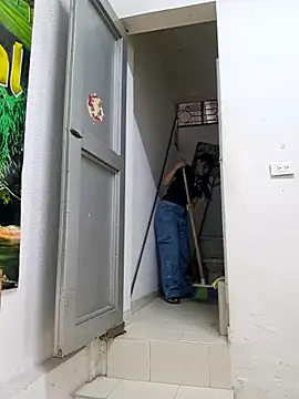 Tatianna Loove  online show from February 16, 2026, 2:46 pm