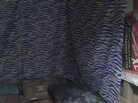 Snapshot of sexymom_siovie chatting on February 9, 2026, 5:33 am sexymom siovie online show from February 9, 2026, 5:33 am