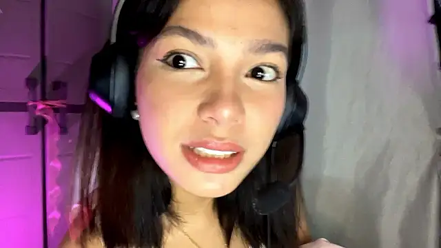 Snapshot of ConstancePorrini chatting on February 26, 2026, 6:34 am ConstancePorrini online show from February 26, 2026, 6:34 am