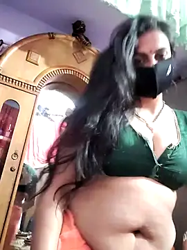 simran sharma01 online show from March 1, 2026, 8:55 pm